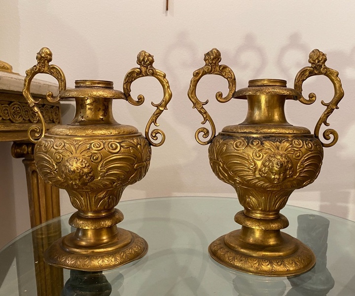 Paire De Vases Cuivre Doré