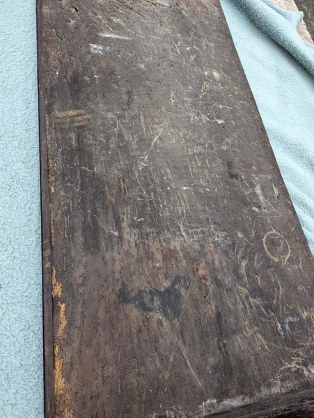 Table De Monastère
