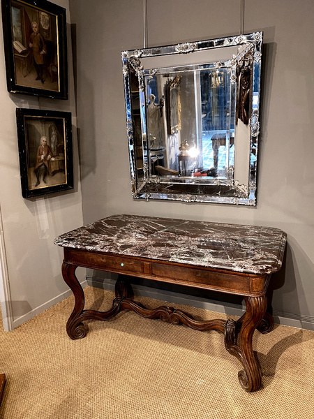 Table Desserte De Milieu