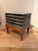 Tabouret d aisance 