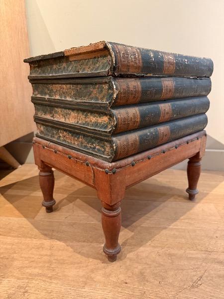 Tabouret d aisance 